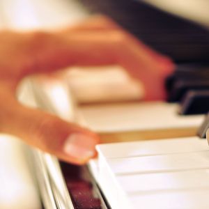 日文那通讯联络底牌日本女同性恋裸体拍照
